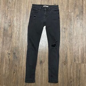 Levi’s 711 Skinny in washed black